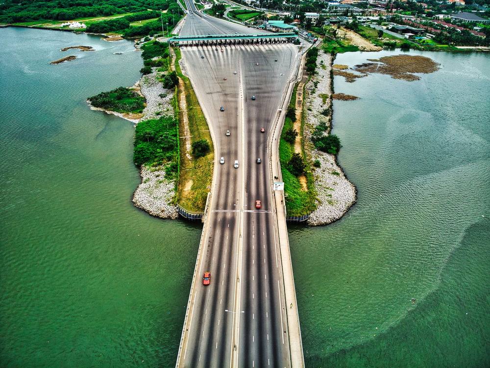 Aerial view of a bridge over the lagoon in Abidjan, Côte d’Ivoire